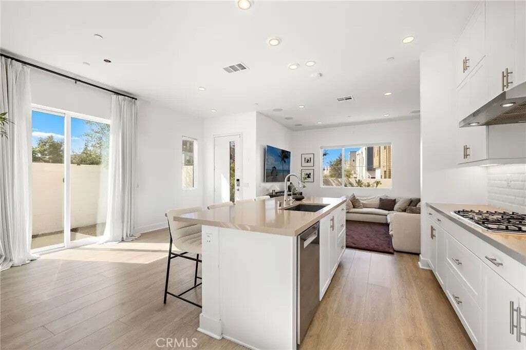 Condominio a Irvine, California, Stati Uniti 4 - 18736001