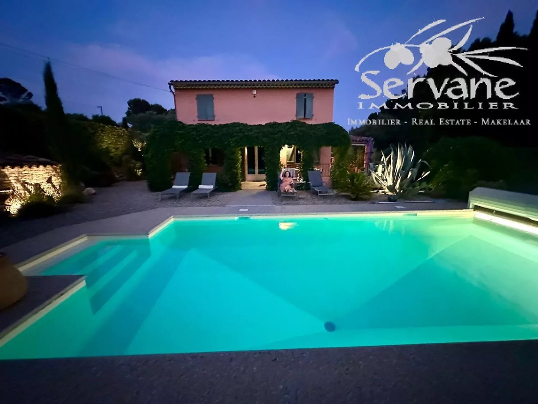 Villa in Cotignac, Provence-Alpes-Côte d'Azur, France 3 - 17671193