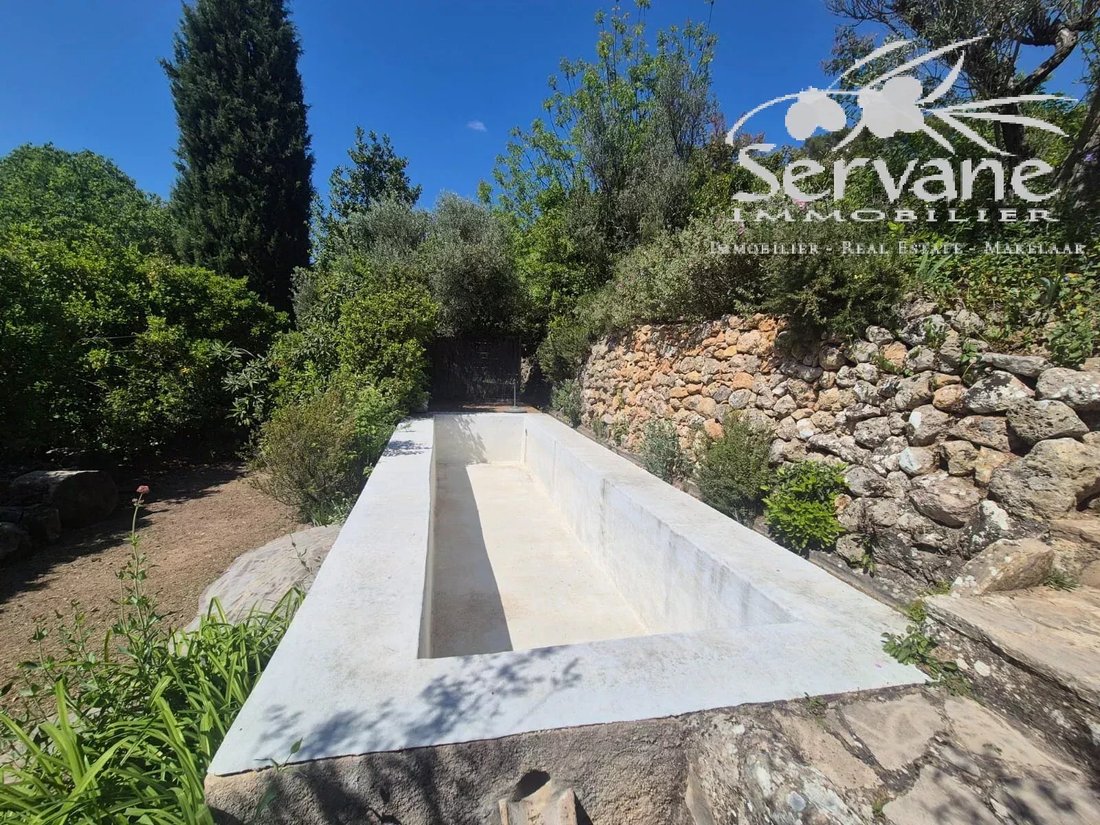 Villa in Salernes, Provence-Alpes-Côte d'Azur, Frankreich 2 - 17797321