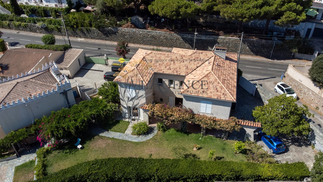 House in San-Martino-di-Lota, Corsica, France 3 - 18737313