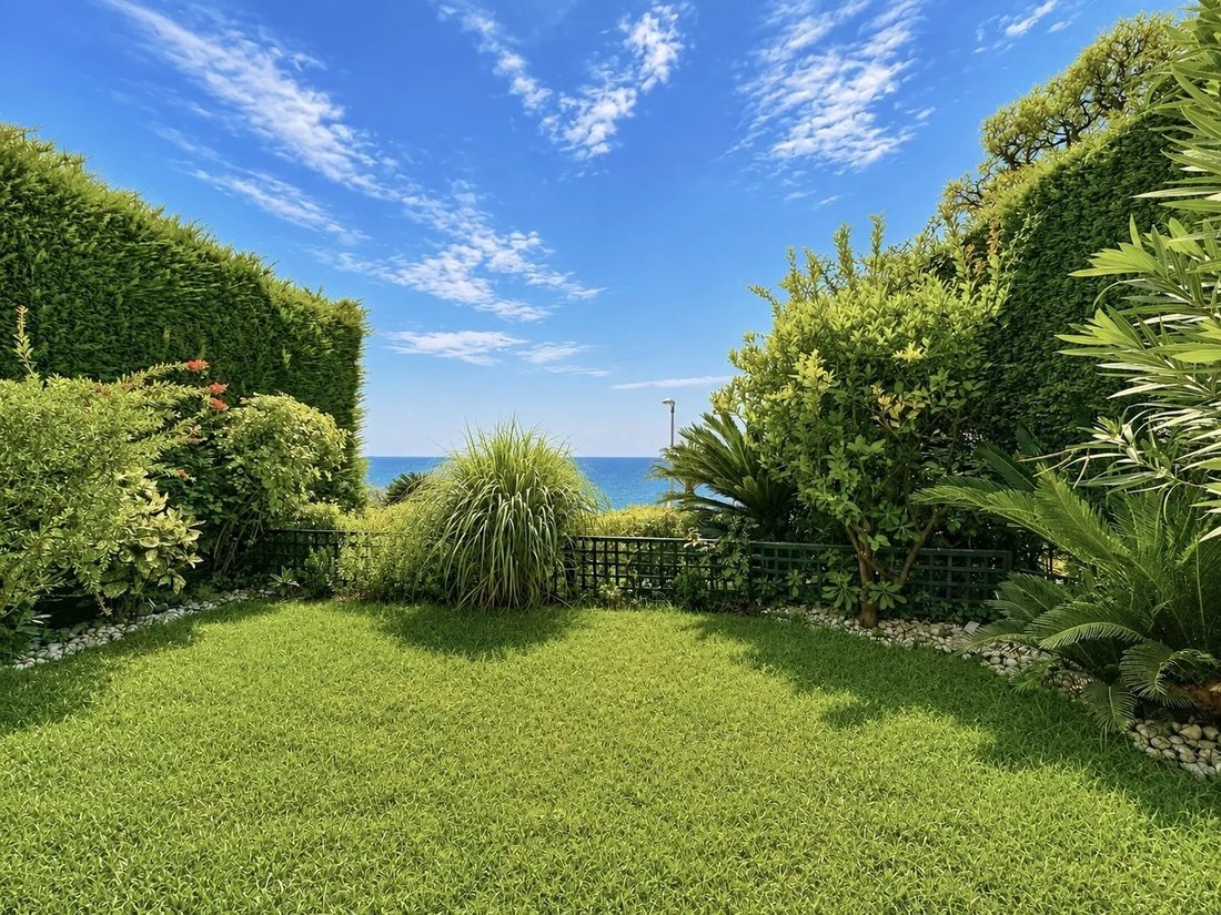 Apartment in Mont Boron, Nice, Provence-Alpes-Côte d'Azur 1 - 18733304