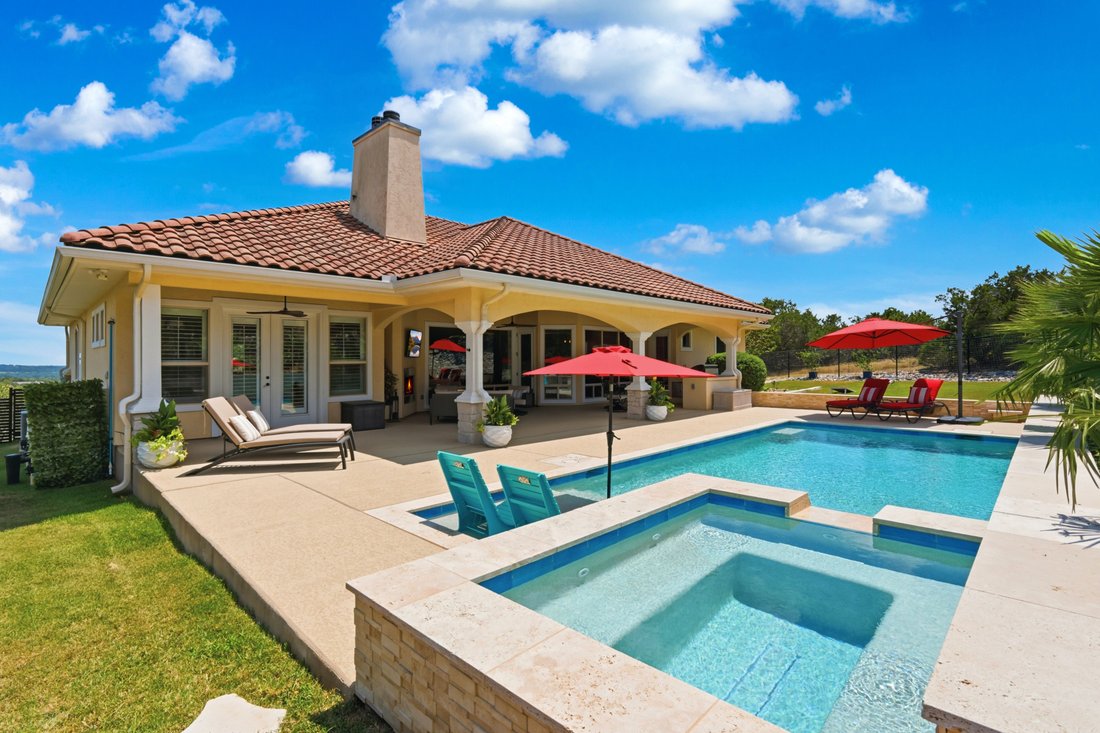 House in New Braunfels, Texas, United States 2 - 18731670