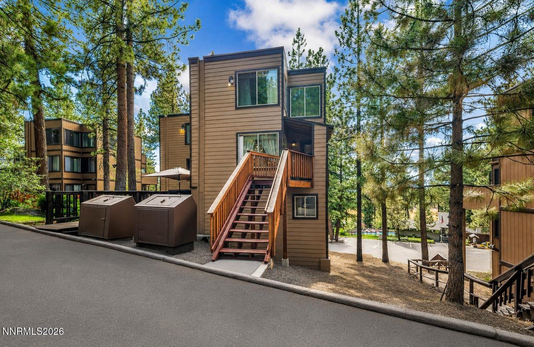 Townhouse in Glenbrook, Nevada, United States 1 - 18732444