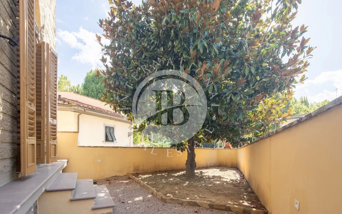 Villa in Center, Florence, Tuscany 5 - 18733532