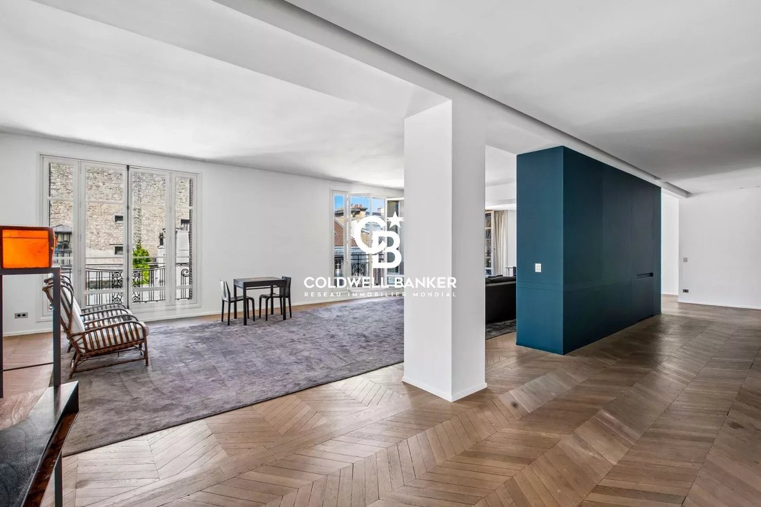 Apartment in Porte Dauphine, Paris 16e Arrondissement, Paris 1 - 18733647