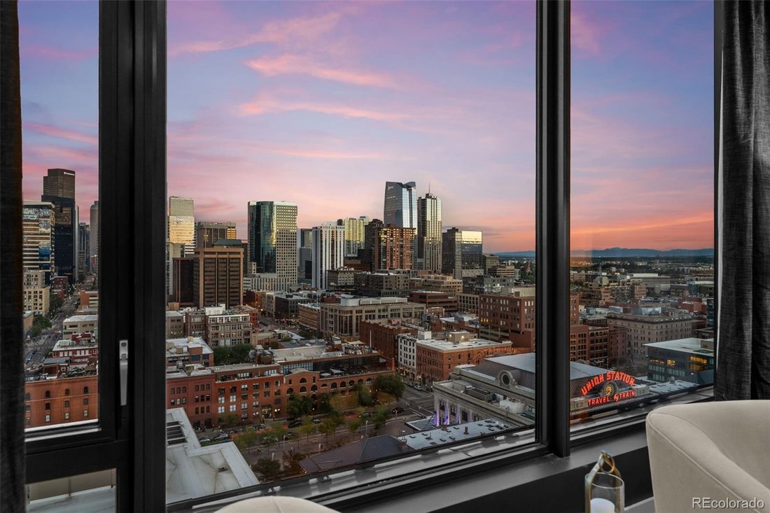 Condo in Denver, Colorado, United States 5 - 18735287