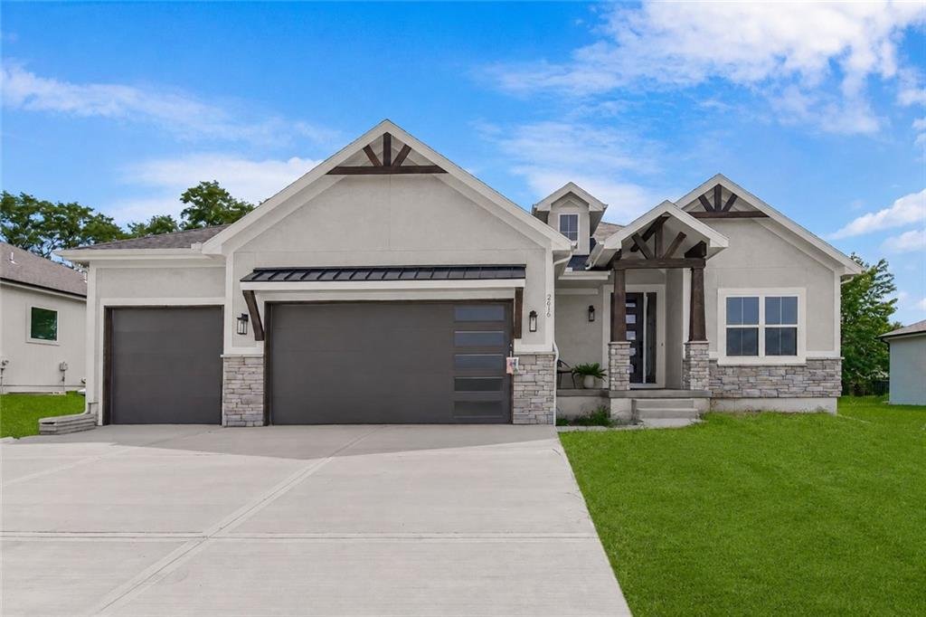 House in Lake Lotawana, Missouri, United States 1 - 16887627
