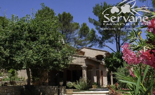 Villa à Montfort-sur-Argens, Provence-Alpes-Côte d'Azur, France 1