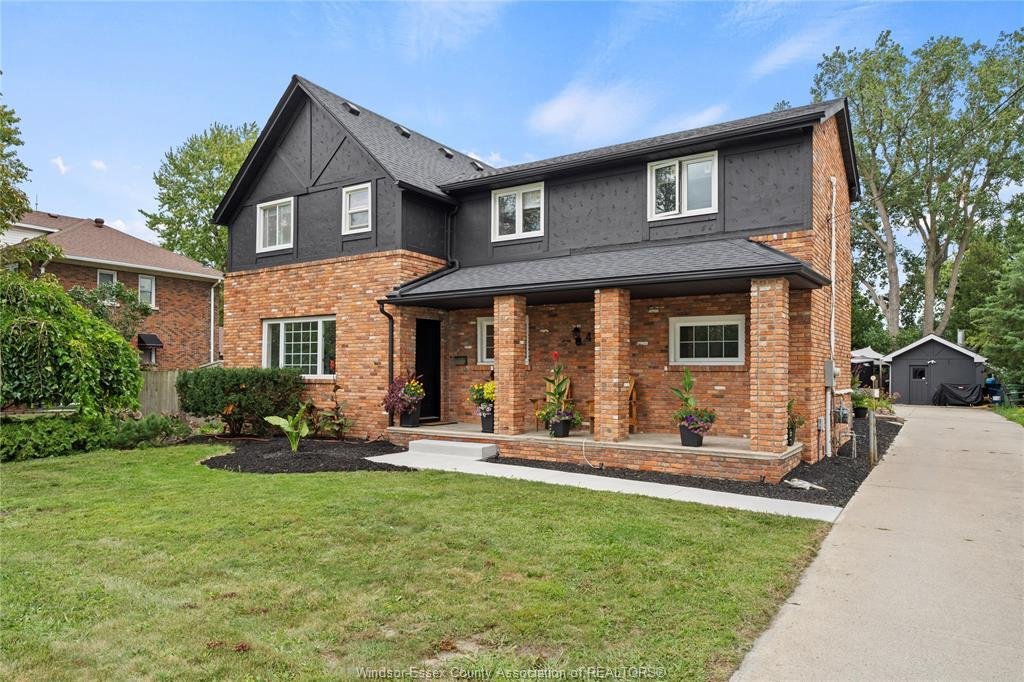 House in Windsor, Ontario, Canada 1 - 18732706