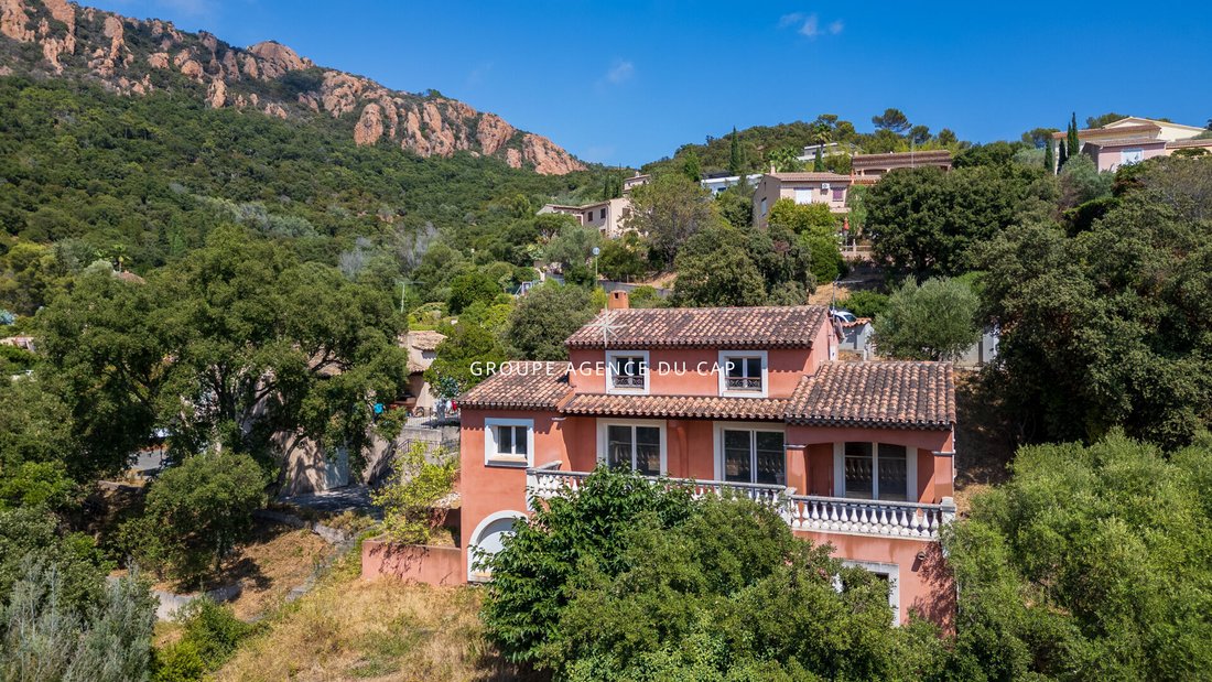 Villa en Le Dramont-Agay-Anthéor-Le Trayas, Saint-Raphaël, Francia 5 - 18734082