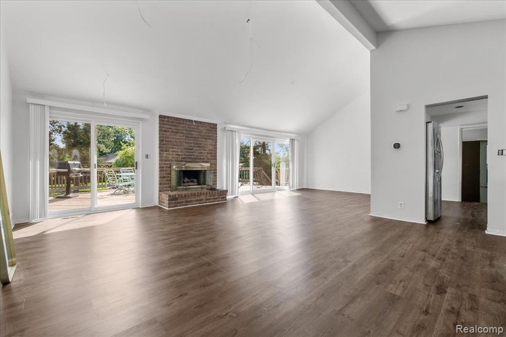 Casa en Wixom, Míchigan, Estados Unidos 5 - 18734952