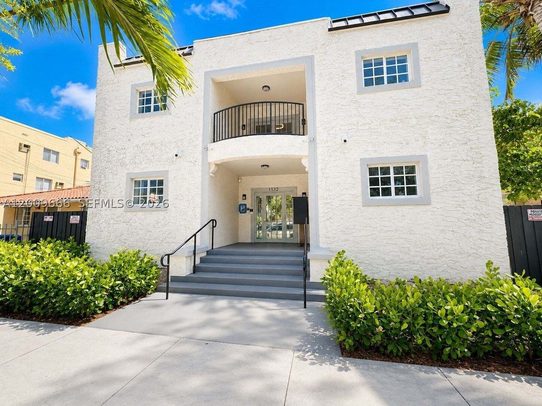 Miami, Florida, United States 1 - 17843934