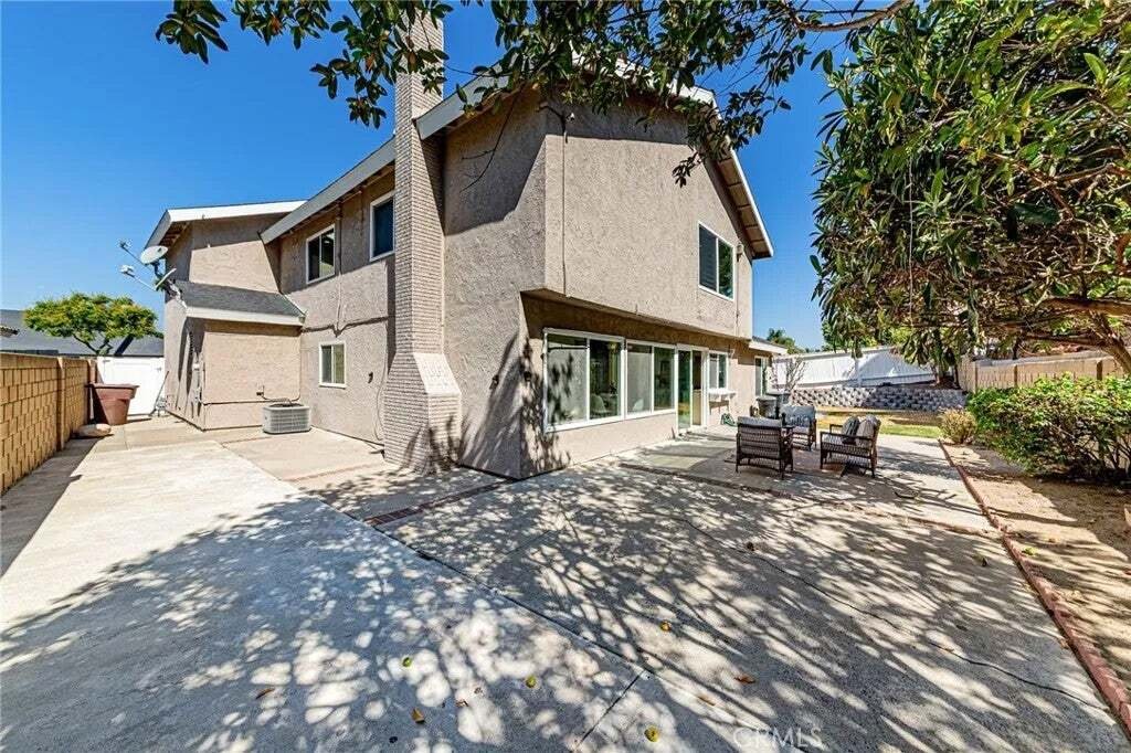 Casa en Orange, California, Estados Unidos 2 - 18736049