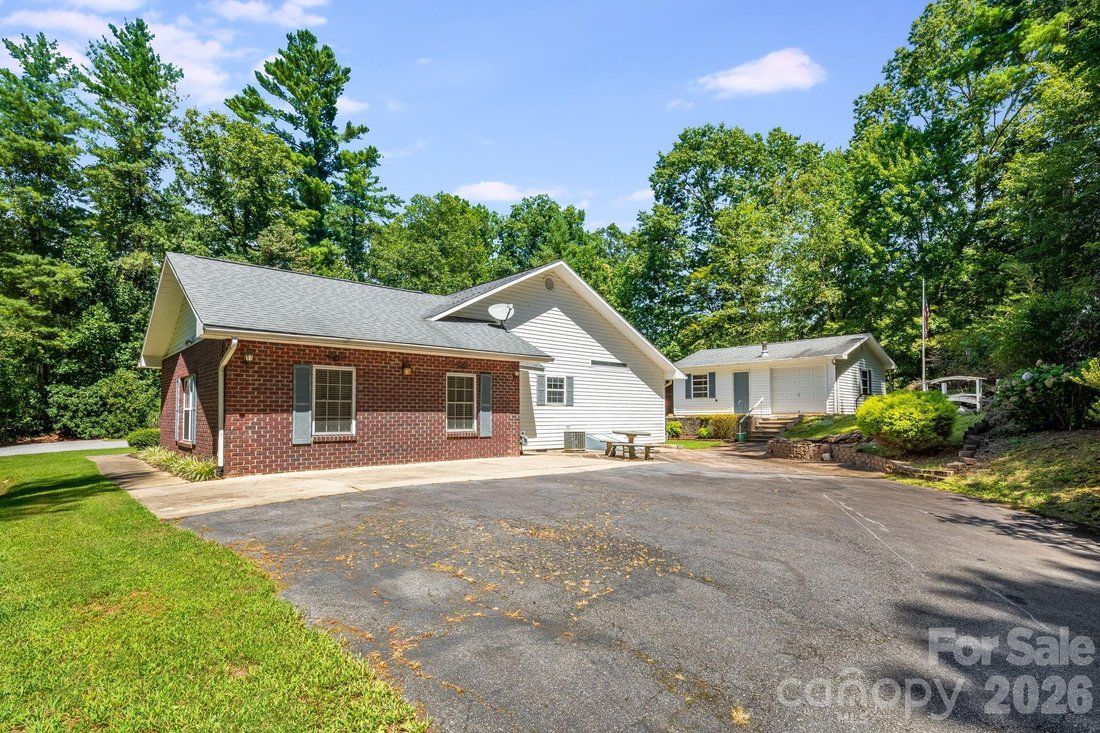 Haus in Hendersonville, North Carolina, Vereinigte Staaten 3 - 18734132