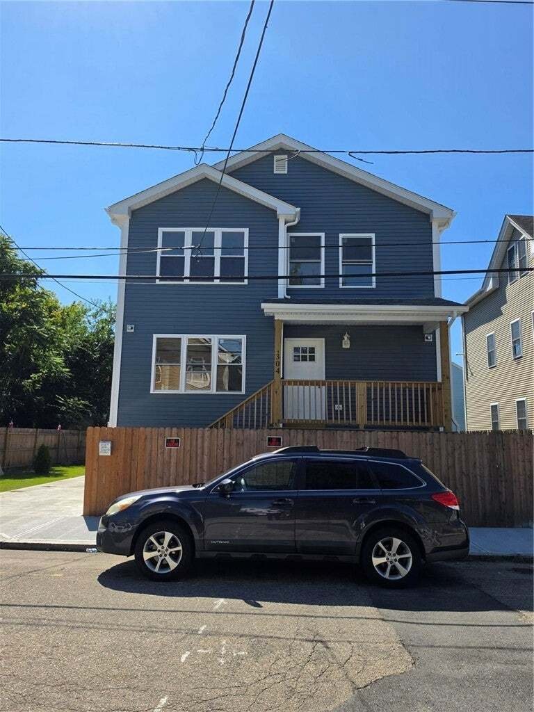 Altro a Cranston, Rhode Island, Stati Uniti 1 - 18734592