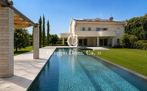 Villa in Centro, Forte dei Marmi, Tuscany 1
