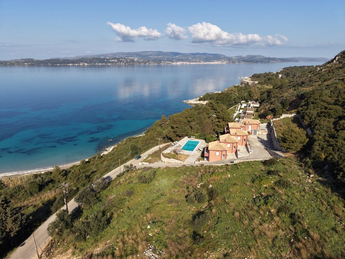 Land in Argostoli, Peloponnese, Western Greece and the Ionian, Griechenland 5 - 18732013