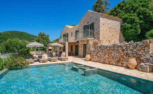 Villa a Elios-Proni, Peloponnese, Western Greece and the Ionian, Grecia 1