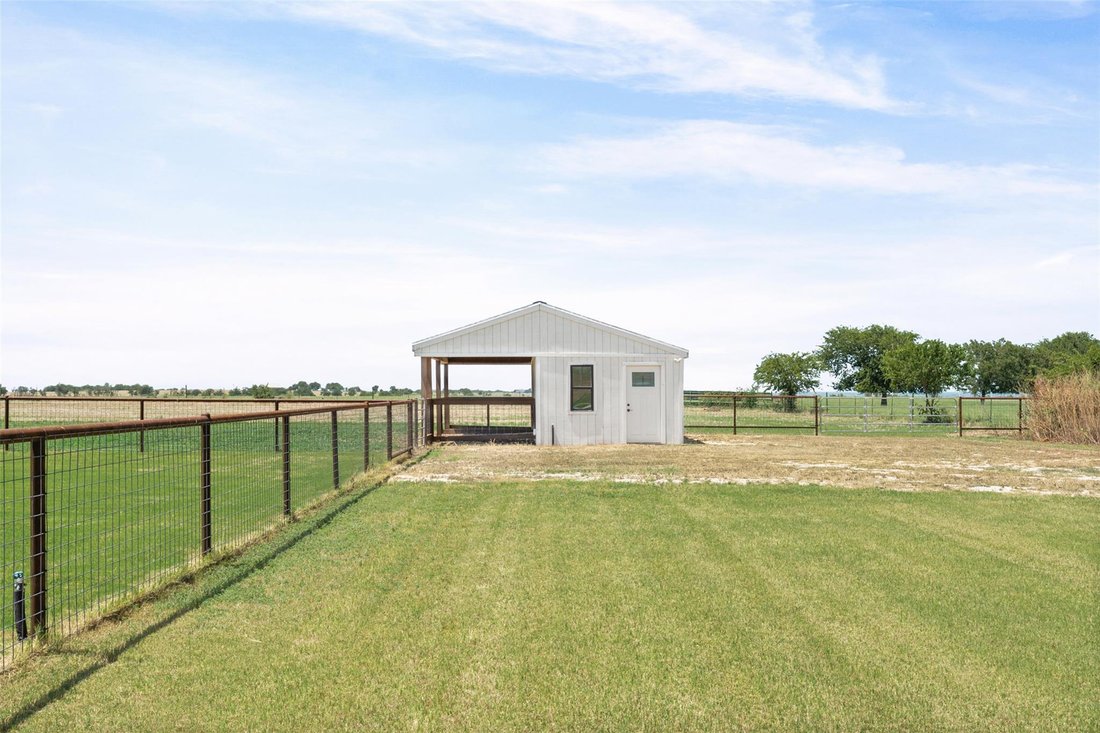 House in Salado, Texas, United States 3 - 18735675
