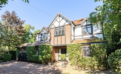 House in Barnet, England 1
