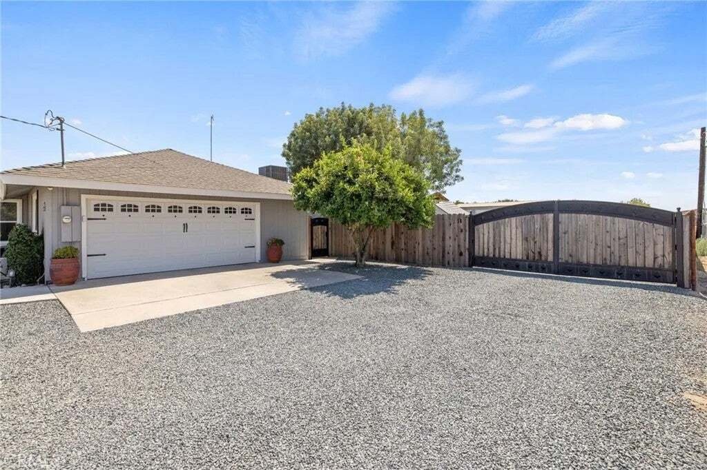 Casa en Visalia, California, Estados Unidos 5 - 18736014