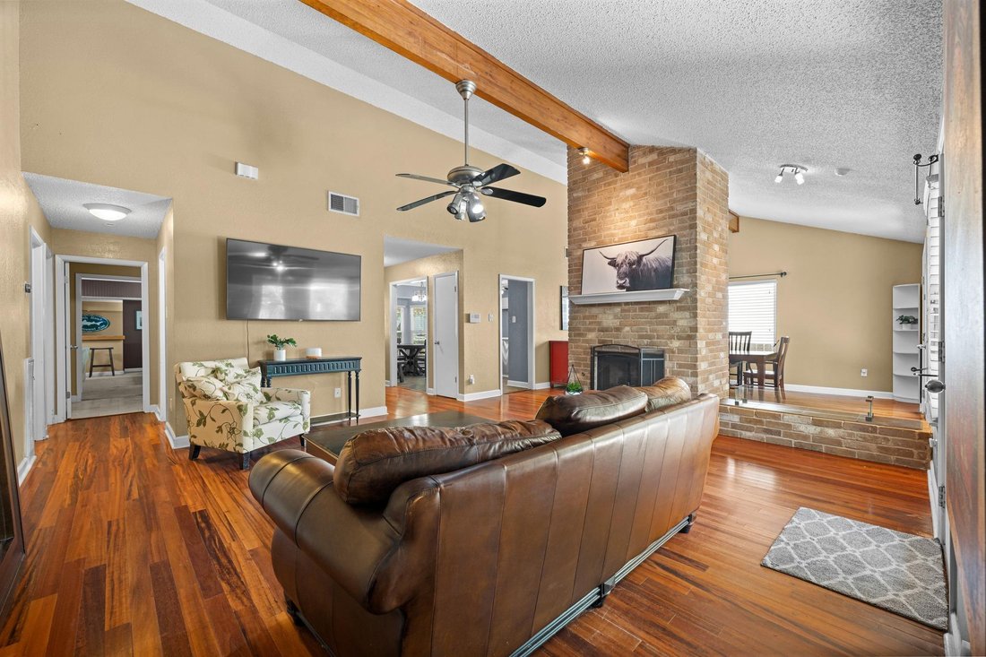 House in Austin, Texas, United States 4 - 17707866