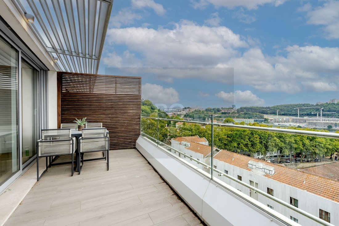 Apartamento en Lordelo do Ouro y Massarelos, Distrito de Oporto, Portugal 4 - 18737276