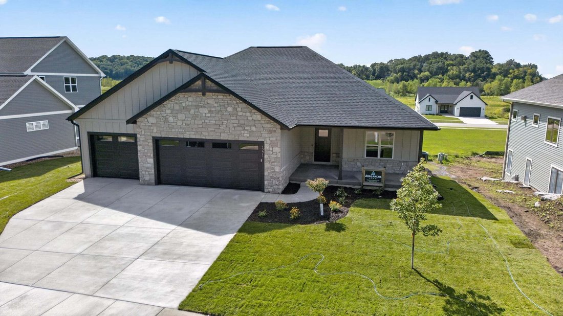 House in Cross Plains, Wisconsin, United States 2 - 18214945