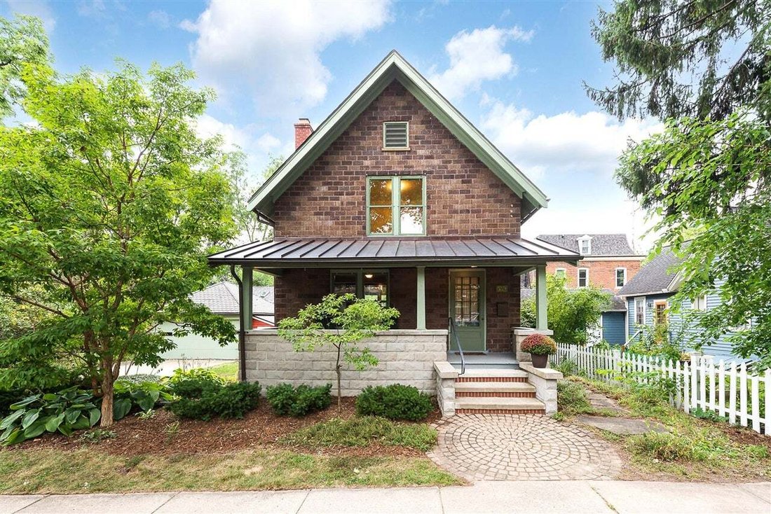 Maison à Ann Arbor, Michigan, États-Unis 1 - 18734951