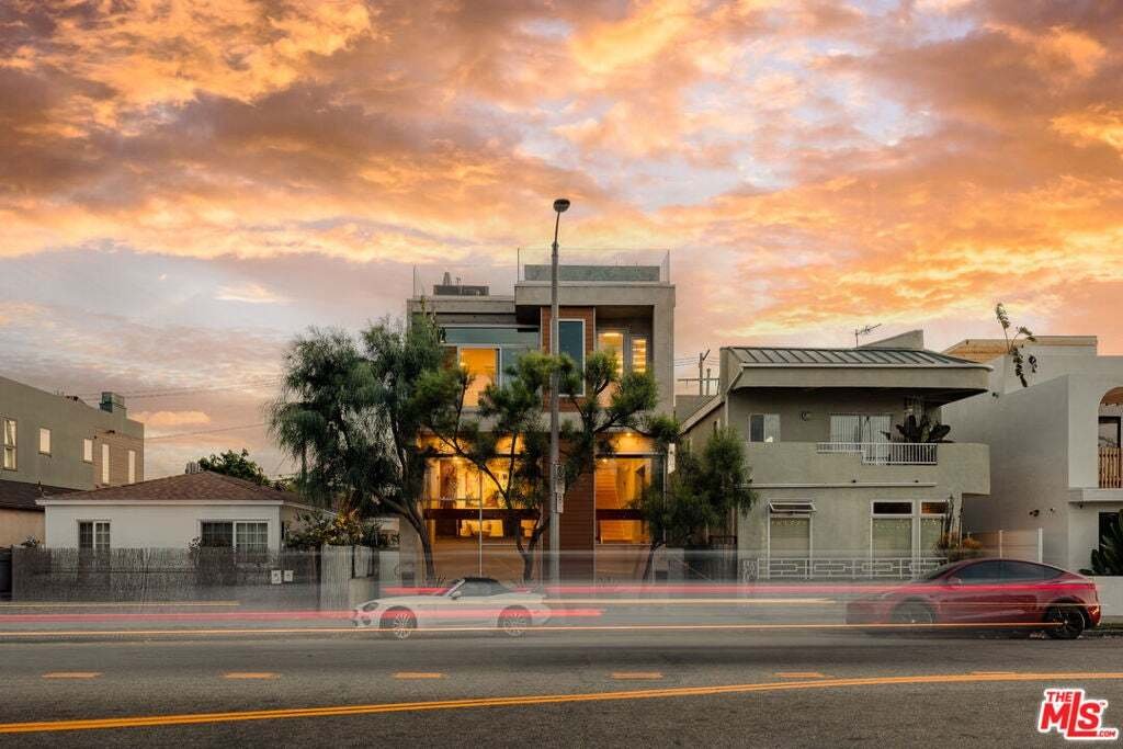 Condominio en Los Ángeles, California, Estados Unidos 3 - 18735958