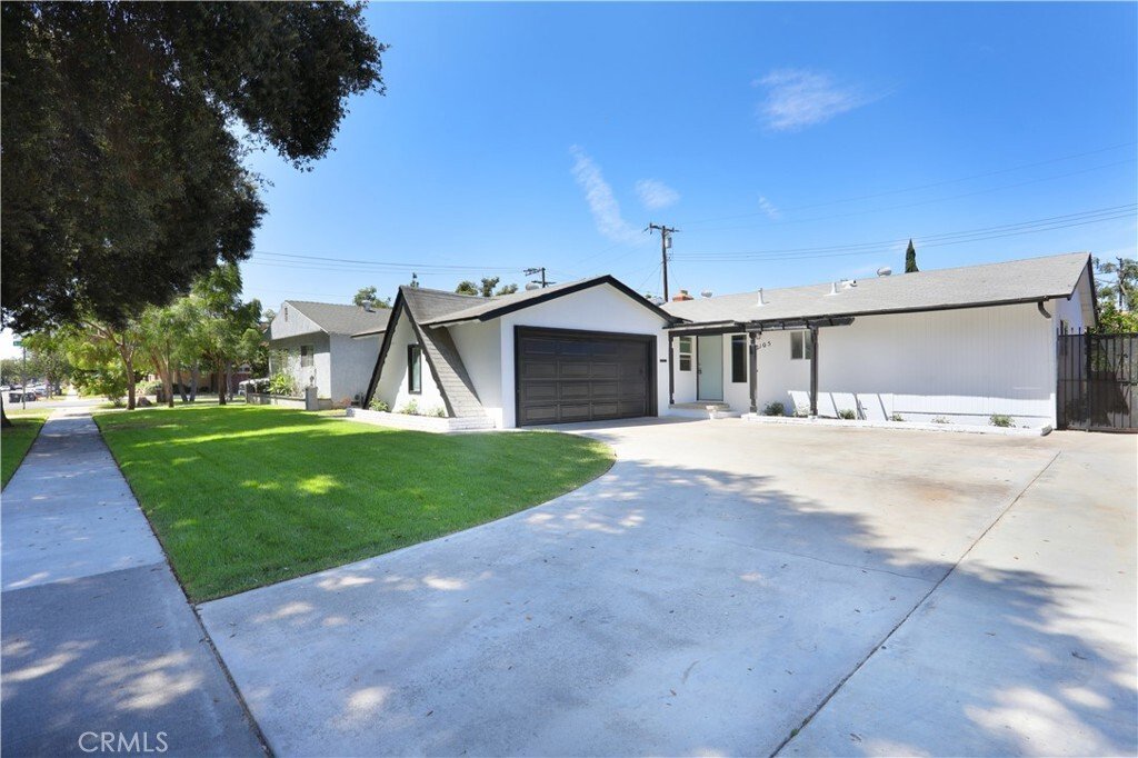 House in Santa Ana, California, United States 2 - 18734469