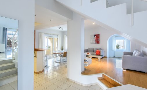 Villa in 1st Community of Heraklion - Central, Heraklion, Greece 1