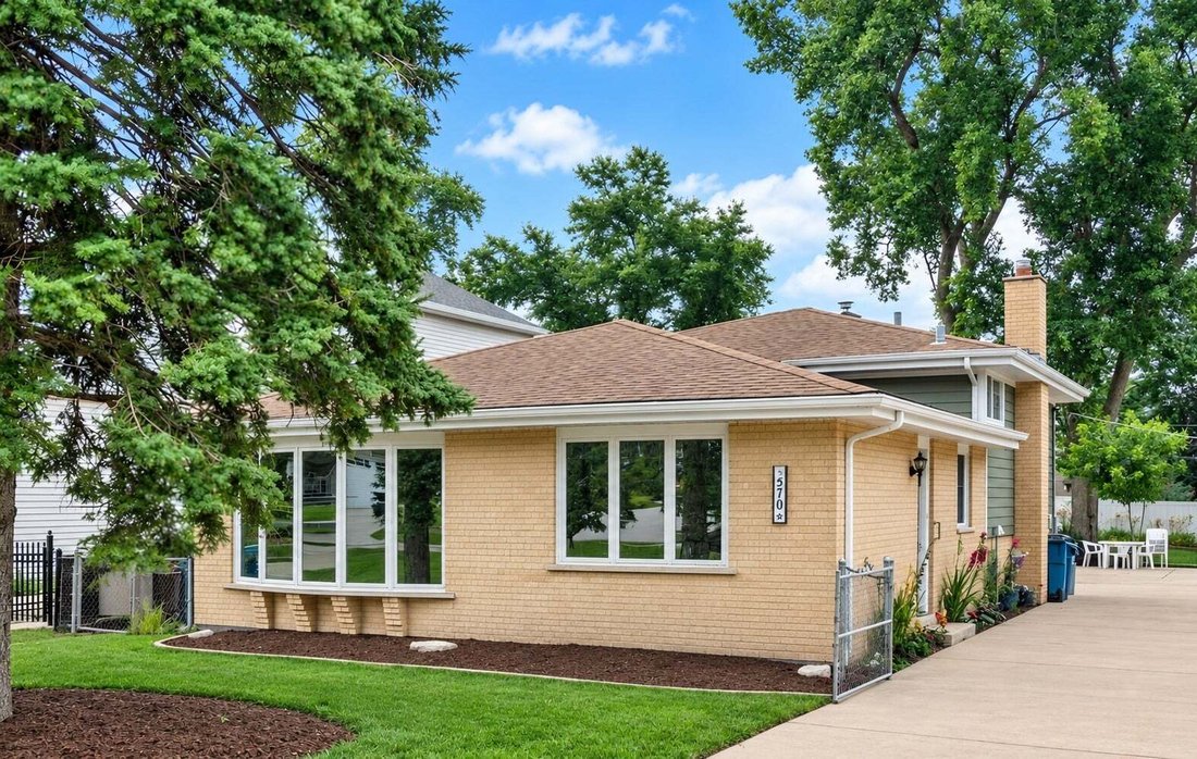 House in Elmhurst, Illinois, United States 1 - 18735549
