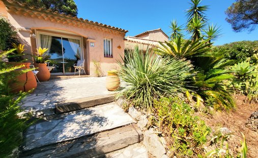 Casa en La Croix-Valmer, Provenza-Alpes-Costa Azul, Francia 1