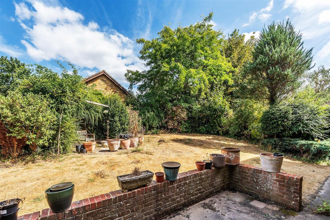 Casa en Hawks Hill, Fetcham, Inglaterra 3 - 18732520