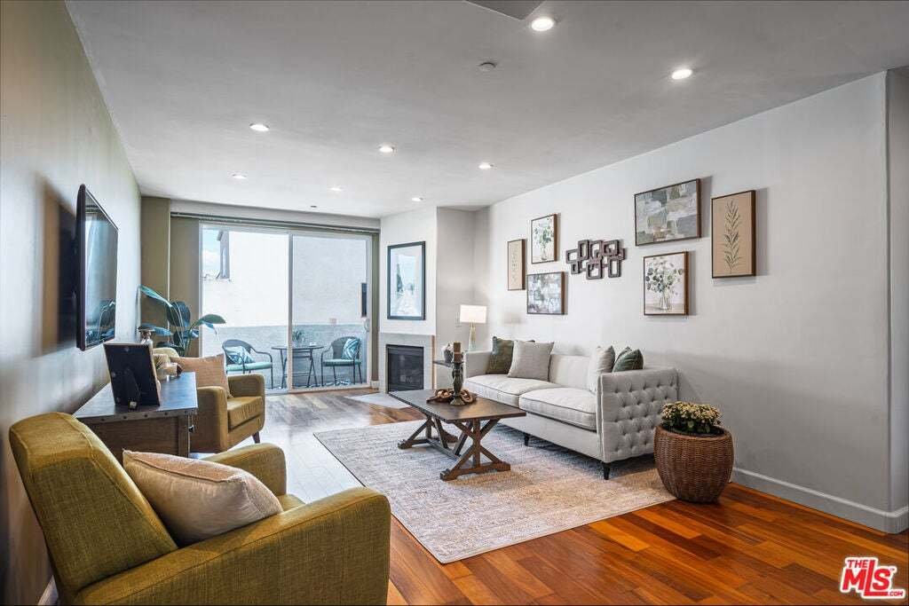 Condominio en Los Ángeles, California, Estados Unidos 2 - 18735977