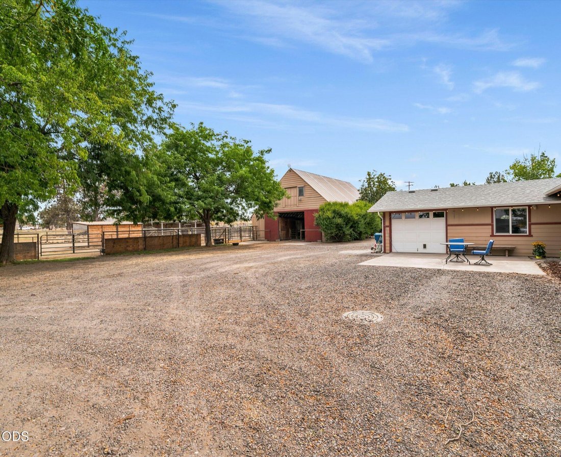 House in Redmond, Oregon, United States 2 - 18734529