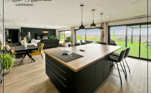 House in Valence, Occitania, France 1