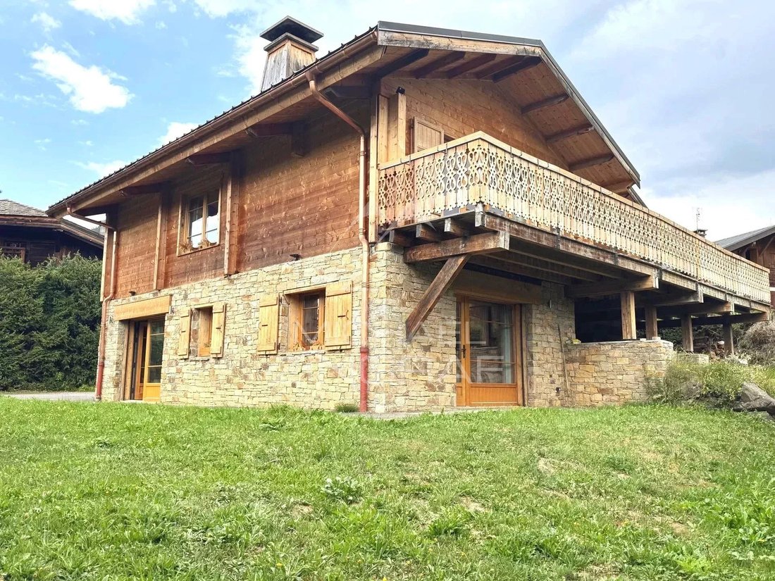 Chalet in Megève, Auvergne-Rhone-Alpen, Frankreich 1 - 18737377