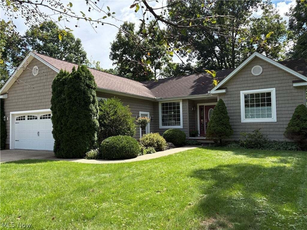 Casa a Roaming Shores, Ohio, Stati Uniti 1 - 18732099