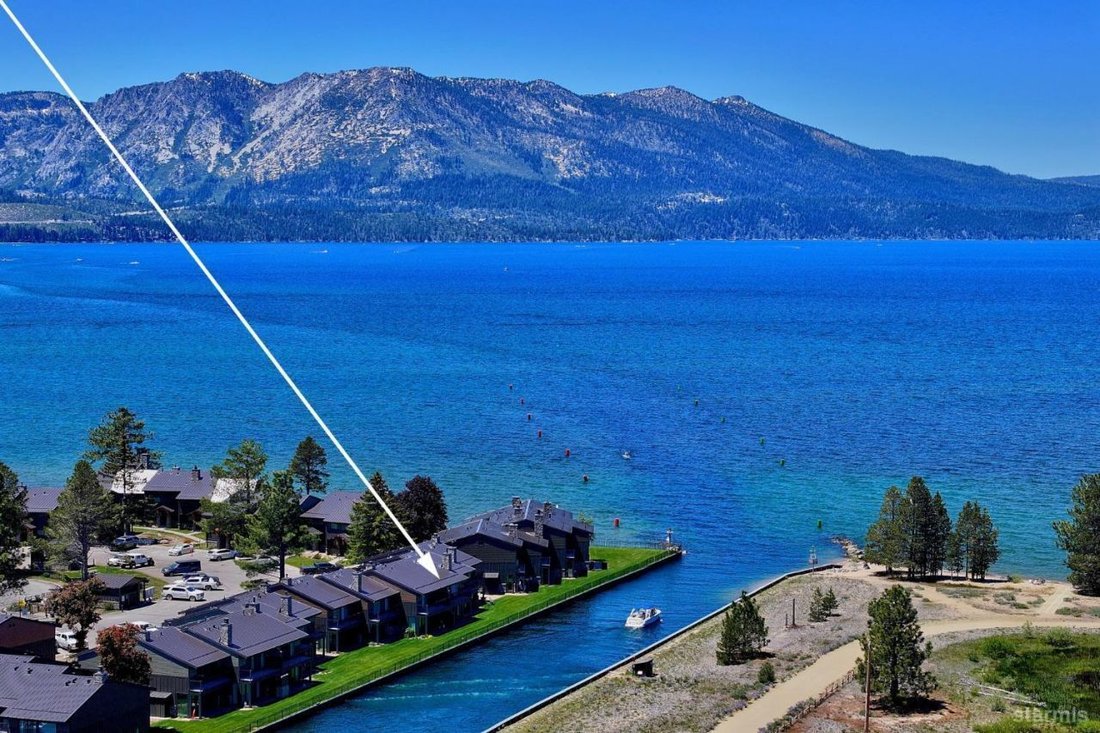 Casa a South Lake Tahoe, California, Stati Uniti 1 - 18737996