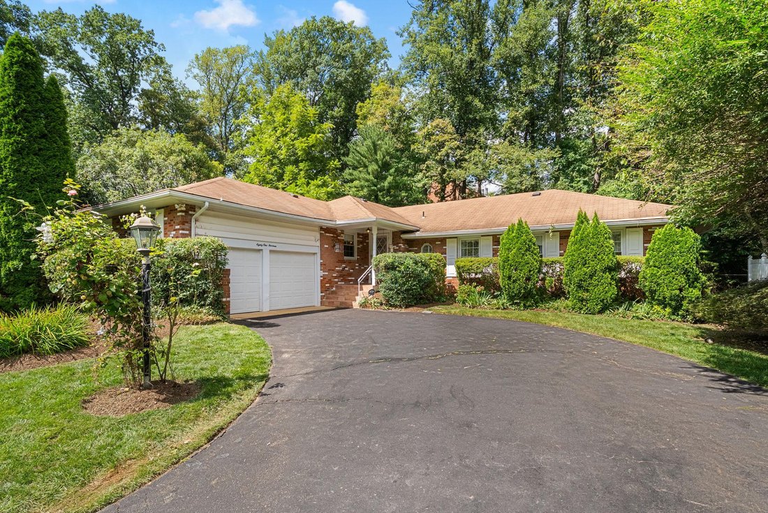 House in West Springfield, Virginia, United States 1 - 18733015