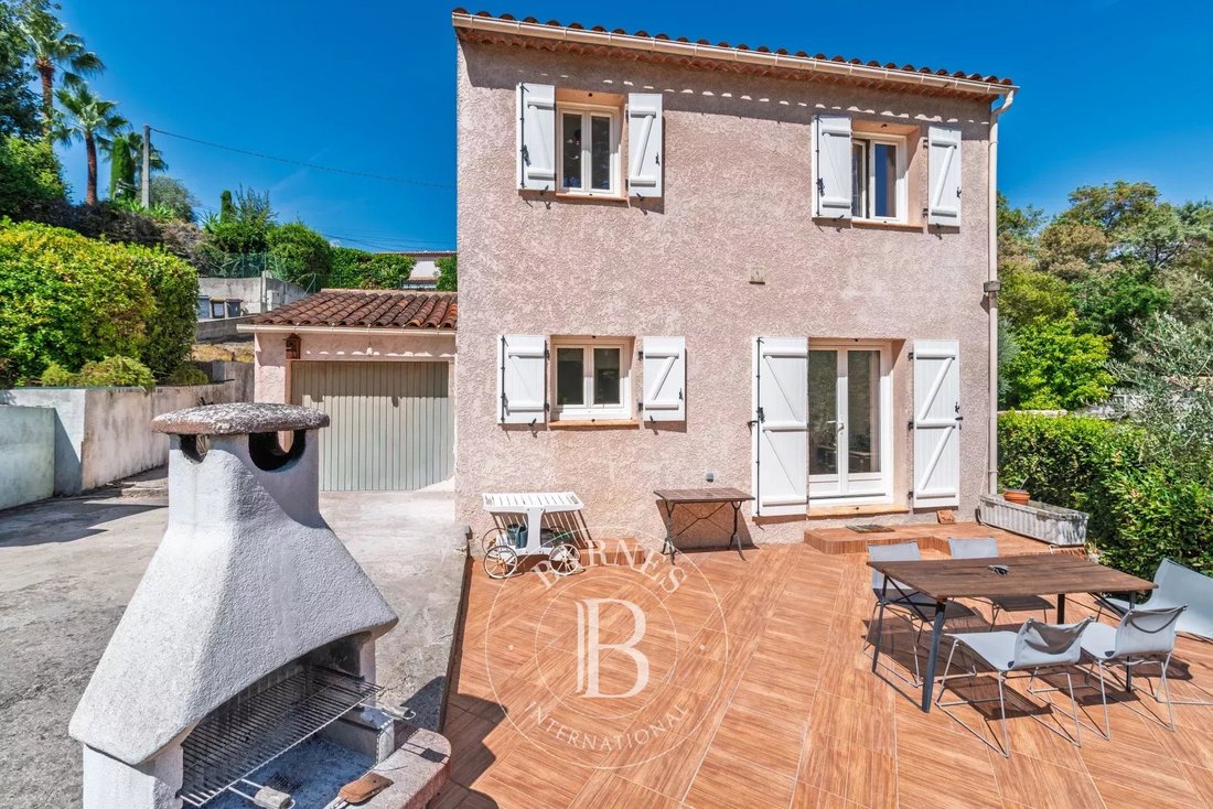Casa a Valle Verde-Issarts-Vignasses, Biot, Francia 3 - 18733482