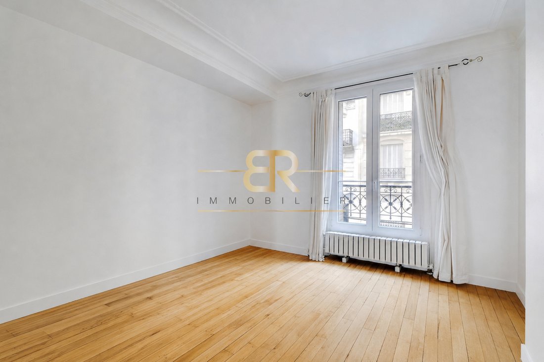 Appartamento a Enfants Rouges, Paris 3e Arrondissement, Parigi 1 - 18733543