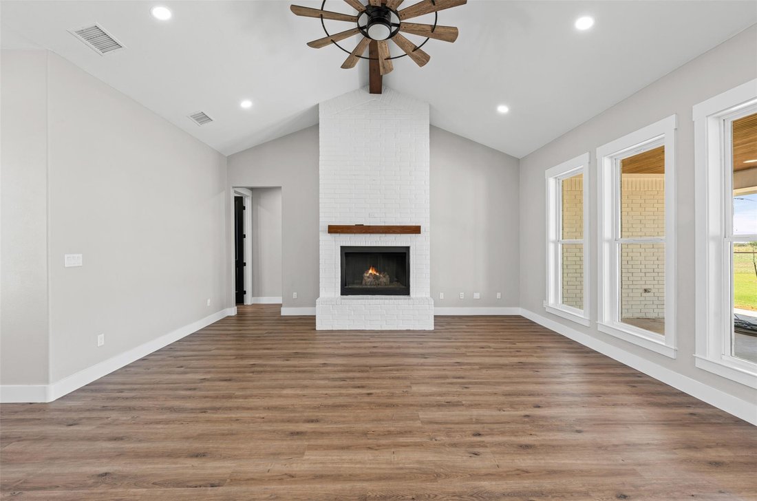 House in Salado, Texas, United States 5 - 18735675