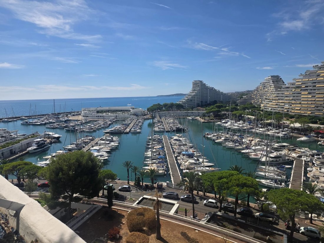 Wohnung in Dorf, Villeneuve-Loubet, Frankreich 1 - 18733545