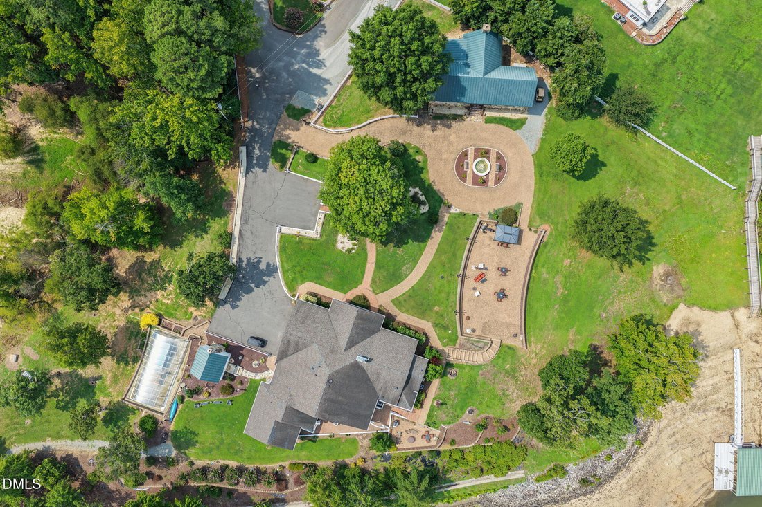 House in Clarksville, Virginia, United States 2 - 18732486