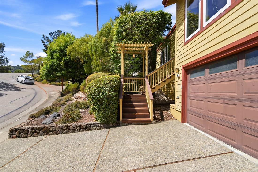 Maison à San Rafael, Californie, États-Unis 3 - 18734051