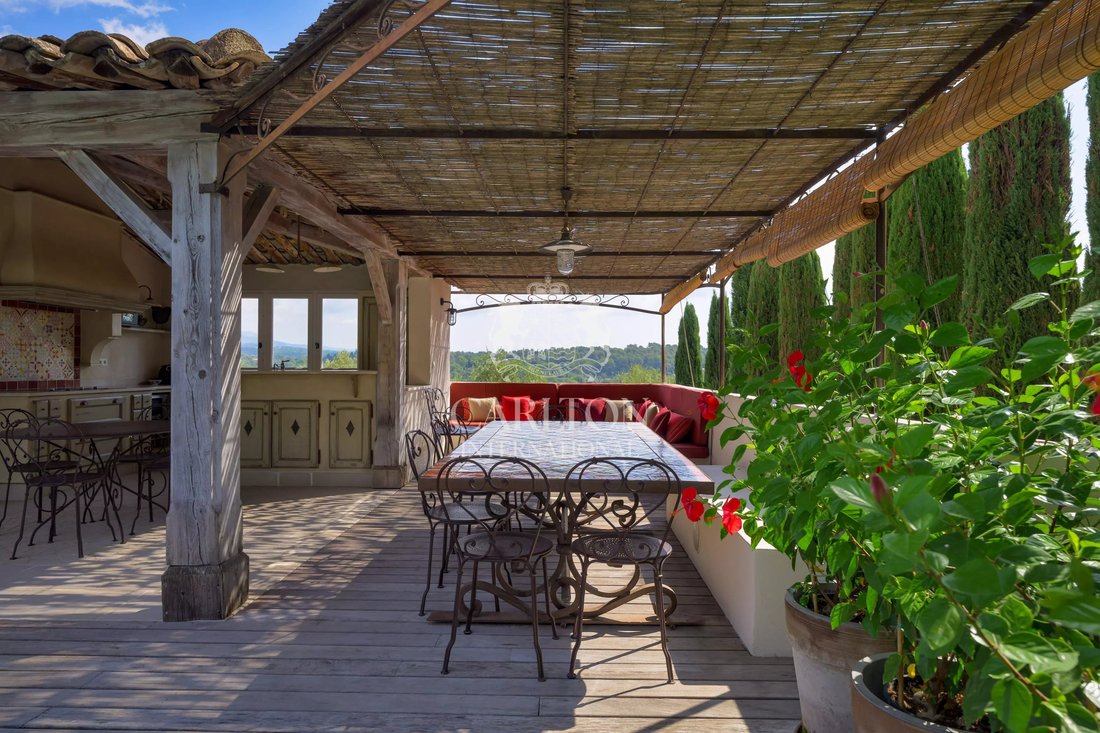 Casa en Auribeau-sur-Siagne, Provenza-Alpes-Costa Azul, Francia 3 - 18733392