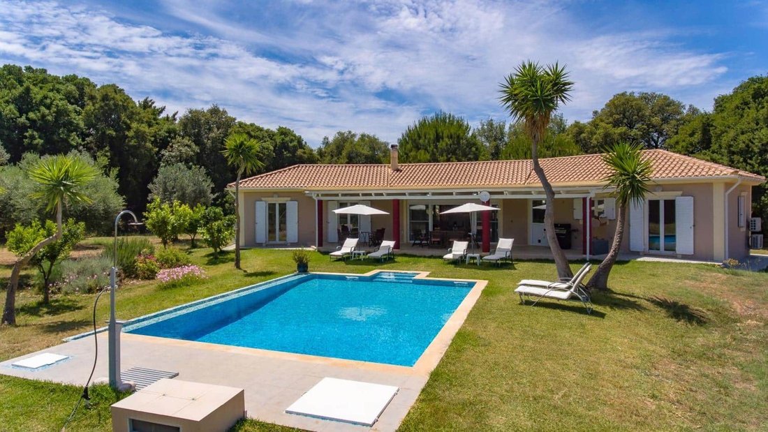 Villa in Sparta, Peloponnese, Western Greece and the Ionian, Greece 2 - 18732052